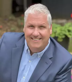 Bryan Robinson, Halton Hills, Real Estate Agent